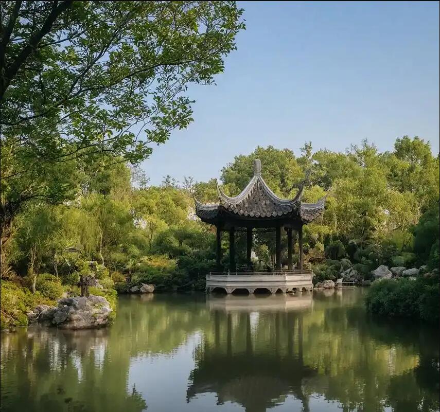 雅安梦柏餐饮有限公司